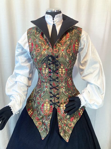 Pretty Clothes For Women, French Fantasy Clothes, Fantasy Bard Outfit, Bard Fashion, Solarpunk Lunarpunk, Fantasy Formal Wear Male, High Fantasy Clothing, Fantasy Inspired Outfits, Aristocrat Fashion