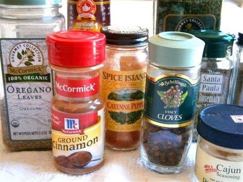 Ten Basic Spices Every Cook Should Have on Hand. Every cook should be armed with his own stash of spices. Spices add flavor and excitement to dishes and when cleverly used, can bring out the best of flavors in the food. This article details ten basic spices every cook should have on hand. Rumchata Recipes, Roasted Pork Tenderloin, Kitchen Tv, Roasted Pork, Spice Cabinet, Organic Spice, America's Test Kitchen, Food Science, Cooking Basics