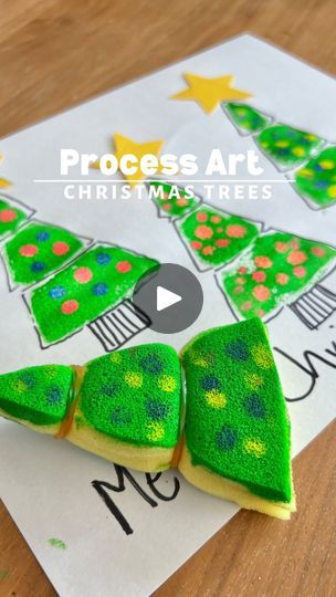 Sponge Christmas Craft, Puffy Paint Christmas Tree, Process Art Christmas, Christmas Process Art, Sponge Activities For Kids, Sponge Butterfly, Sponge Butterfly Painting, Christmas Tree Process Art Preschool, Sponge Crafts