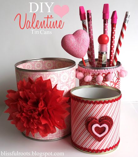 DIY Valentine Crafts for Mommy. Make pretty Tin Cans for decoration or organization purposes. Makes a great vase! Tin Can Crafts, Valentine's Day Decorations, Valentine's Day Crafts, Diy Valentines Crafts, Diy Valentine, My Funny Valentine, Tin Cans, Can Crafts, Do It Yourself Projects