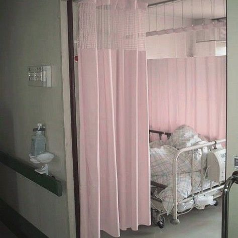 Hospitalcore Aesthetic, Rooms Decoration, Soft Locs, Nurse Office, Hospital Room, Mental Hospital, Dreamcore Weirdcore, Yami Kawaii, Medical Aesthetic