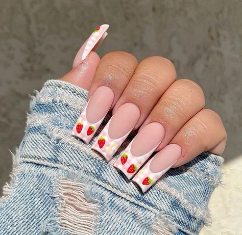 French Spring Nails, Cute Long Nails, Easy Nail Art Ideas, Nail Art Ideas For Summer, Summer Nail Art, Punk Nails, Airbrush Nails, Nail Art Trends, Anime Nails