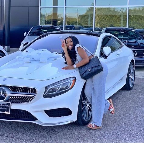 2023 Cars For Women, Amg Benz Cars, Black Mercedes Benz Aesthetic Girl, Stuff To Put On Your Vision Board, Affordable Cars For Women, New Car Black Women, My Dream Car Mercedes Benz, Pretty Cars For Women, Cute Cars For Teens