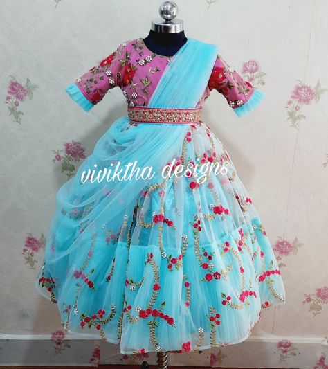 Draped style pink and sea green combi designer frock detailing with waist belt #kids birthday frocks #kids couture #kids fashion #kids luxury #kids room #kids Hyderabad #birthday party ideas #kids designs #kids designers Organza Kids Frocks Design, Baby Lehanga Designs Kids, Kids Long Frocks Design Latest, Long Frocks For Kids, Organza Frocks, Mommy Daughter Dresses, Simple Anarkali, Party Ideas Kids, Simple Frock