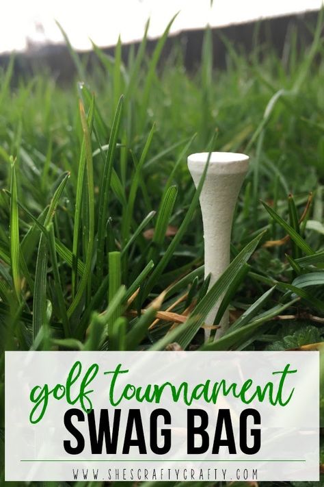 How to put together a Swag Bag for a Golf Tournament Golf Swag Bags, Golf Tournament Ideas Fundraising, Swag Bag Ideas, Golf Outing Gifts, Golf Tournament Ideas, Golf Tournament Prizes, Crafty Gift Ideas, Golf Tournament Gifts, Golf Fundraiser