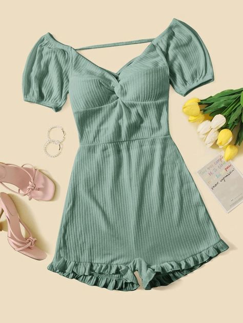 Shein Jumpsuits For Women, Short Romper Outfit, Green Outfits For Women, Comfy Jumpsuits, Cute Rompers, Green Outfit, Short Rompers, Rompers Women, Ruffle Hem