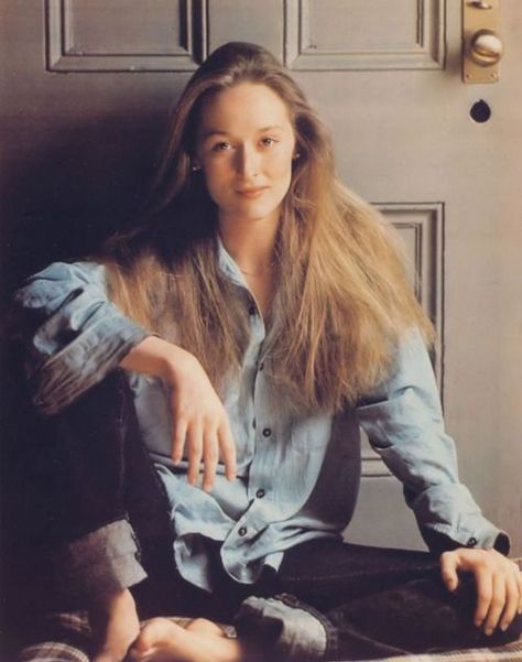 54 Beautiful Pictures of Meryl Streep From Between the 1970s and 1980s ~ vintage everyday Grace Gummer, Style Icons Women, Iron Lady, Miranda Priestly, Josh Duhamel, Diane Lane, Alyson Hannigan, Gary Oldman, Charlotte Casiraghi