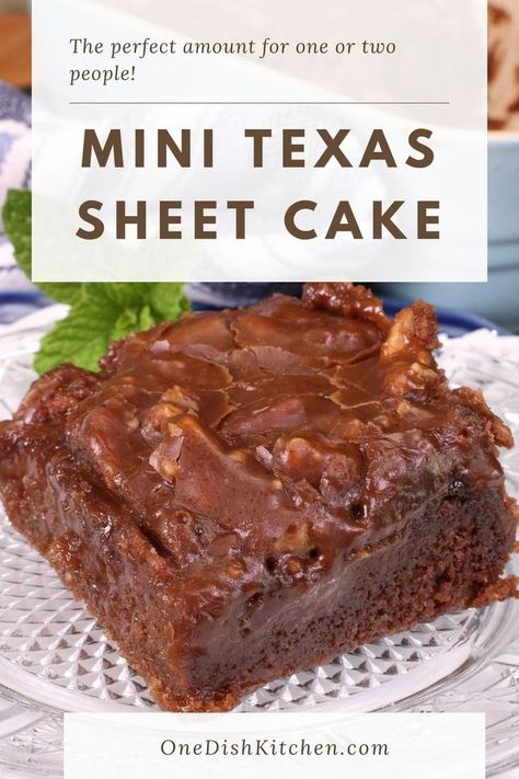 Mini Texas Sheet Cake, Texas Sheet Cake For 2, Small Texas Sheet Cake, Texas Sheet Cake For Two, Cake For Two People, Best Texas Sheet Cake Recipe, Pies For Two, Food Cuisines, Small Recipes