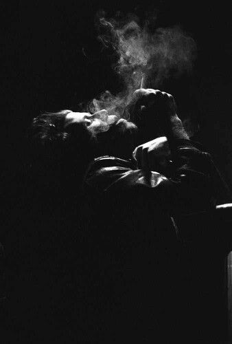 Tom Waits Wow Photo, Tom Waits, Victor Hugo, Chiaroscuro, 인물 사진, Anton, Black And White Photography, Amazing Photography, In The Dark