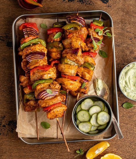 Dill Yogurt Sauce, Piri Piri Chicken, Grilled Seafood Recipes, Pickled Cucumbers, Chicken Skewer Recipe, Paprika Chicken, Piri Piri, Chicken With Olives, Islamic Caligraphy