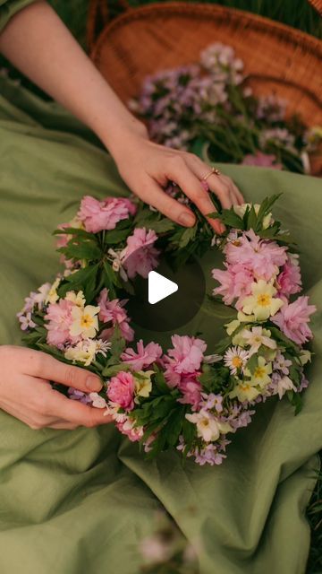 Rebecca on Instagram: "Happy May Day or Bealtaine!🌸🌸🌸I hope you’ve decorated your doorway with flowers and bathed your face in May Eve dew! It seems fitting to celebrate this day with a little flower crown tutorial. The hawthorn is only just starting to bloom, but I do have some primroses woven into my crown (a fitting fairy flower) as well as cherry blossom, apple blossom, wood anemone, and cow parsley. I’m sure May will be filled with many more flower crowns to reflect the ever-changing landscape and blossom.  @lacemadeofficial dress @nightinggalecorsetry corset  #cottagecoreaesthetic #princesscore  #beltane #fairycore #ireland #cottagelife #bealtaine #quietinthewild #cottagecore #fairycore #mayday #flowercrown #flowercrowntutorial" Flower Crown Tutorial, Crown Tutorial, Happy May Day, Wood Anemone, Cow Parsley, May Days, Princess Core, Happy May, May Day