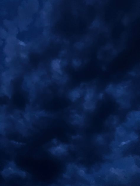 Stormy Blue Aesthetic, Stormy Aesthetic, Dark Blue Aesthetic Landscape, Deep Blue Sky Aesthetic, Trusting People, Dark Blue Clouds, Stormy Blue, Blue Cloudy Sky, Blue Cloudy Sky Aesthetic