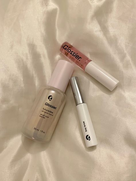 boy brow, future dew, lip gloss, satin, silk, makeup Future Dew Glossier, Glossier Future Dew, Future Dew, Boy Brow, Girly Stuff, Girl Stuff, Satin Silk, Cute Makeup, Aesthetic Makeup