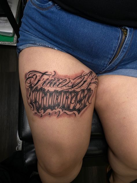 ORANGE COUNTY Orange County Tattoo, County Tattoo, Lettering Tattoos, Tattoo Lettering, Orange County, Tatting, Art Drawings, Tattoos, Orange