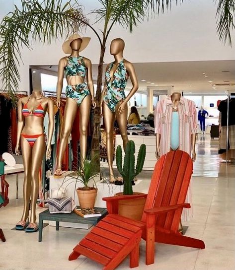 Swimwear Store Design, Swimwear Display, Clothing Shop Interiors, Lingerie Store Design, Swimsuit Stores, Tropical Swimwear, Boho Store, Retail Design Display, Estilo Fitness