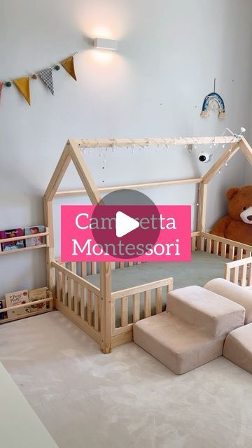 Ananda Uberti on Instagram: "Come arredare una cameretta montessori? (tra parentesi i brand del reel)  • lettino a terra (@monlitcabane_it ) • mensole attività (Kallax @ikeaitalia ) • armadio (@ikeaitalia ) • angolo lettura (mensole @ikeaitalia e poltrona Bejoy su Amazon) • tappeto morbido ( Paco Home su Amazon) • attività adatte ( giochi @lovevery.europe ) • bonus: blocchi in schiuma (@meowbaby_store )  Ogni cosa può essere riadattata in versioni più semplici. Infatti, al di là della dimensione della stanza e dei singoli oggetti, l’importante è seguire alcune linee guida: • accessibilità • sicurezza • toni neutri • pochi oggetti • ogni cosa al suo posto • un posto per ogni cosa  “Per aiutare un bambino dobbiamo fornirgli un ambiente che gli consenta di sviluppassi liberamente” Maria Monte Montessori