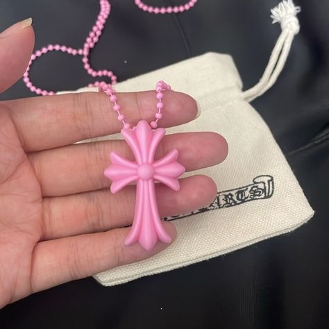 Chrome Hearts Ch Crs Sml PIstc Rubber Cross Necklace Pink Pink Chrome Hearts, Chrome Necklace, Faerie Aesthetic, Chrome Hearts Jewelry, Hearts Jewelry, Nail Aesthetic, Pink Chrome, Packaging Bag, Hearts Necklace