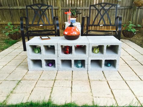 Cinder Block Coffee Table, Terrace Bench, Diy Terrace, Backyard Lighting Diy, Cinder Block Furniture, Cinder Block Bench, Block Coffee Table, Backyard Table, Modern Farmhouse Furniture