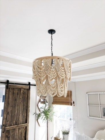 DIY Pottery Barn - Inspired Beaded Chandelier - Living with Lady Vermont Bedroom, Kattokruunu Diy, Beaded Chandeliers, Country Garage, Wooden Bead Chandelier, Bead Chandelier, Wood Bead Chandelier, Pottery Barn Inspired, Diy Chandelier