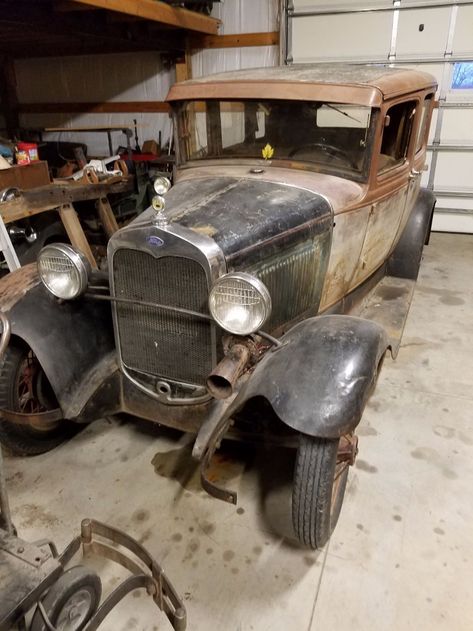 1930 Ford Model A 4door Town Sedan 1930 Ford Model A Sedan, 1950s Cars, Vintage Hot Rod, Ford Model A, Vintage Boats, Ford Lincoln Mercury, Old Fords, Lincoln Mercury, Model T