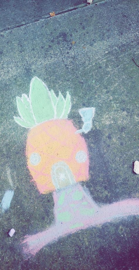 Spongebob Chalk Art Easy, Spongebob Chalk Art, Chalk Activities, Fun Chalk Art, Chalk Ideas, Sidewalk Chalk Art, Green Characters, Pop Art Canvas, Chalk It Up