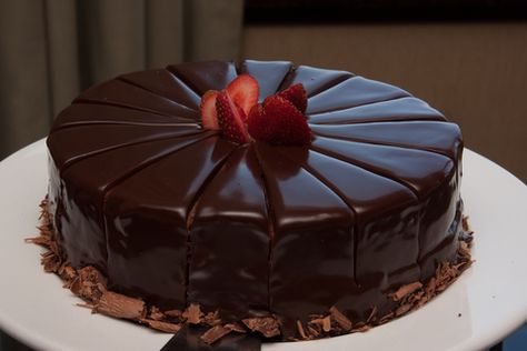 Chocolate Fantasy | Vaya Recipe Homemade Milk Chocolate, Low Fat Cake, Milk Chocolate Cake, Milk Chocolate Recipes, Instant Espresso, Chocolate Fantasy, Gluten Free Baking Mix, Different Types Of Cakes, Cake Stock