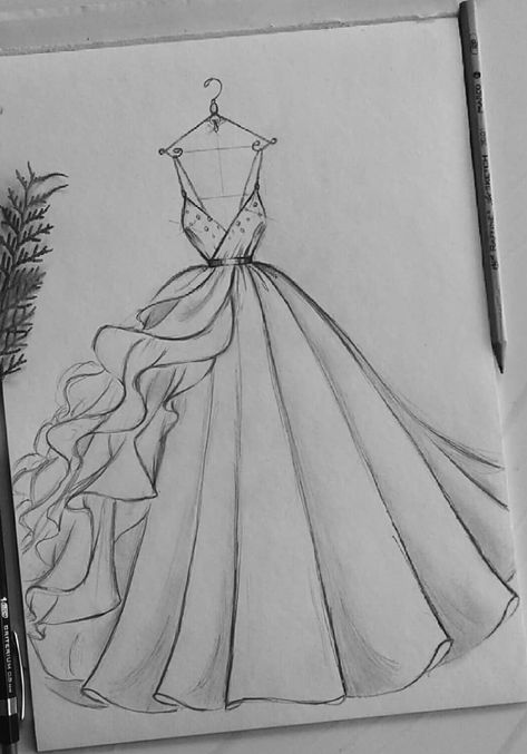 Women Dress Drawing Sketch, Frocks Drawing Sketches, Easy Drawings Sketches Dress, Drawing Ideas Dresses, Pencil Art Drawings Dress, Long Dress Drawing, Gown Drawing, Pencil Sketches Of Girls Dresses, Fashion Figure Drawing