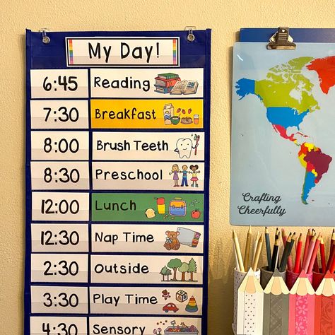 Stay organized and plan each day with your children using these fun Visual Schedule Cards! Perfect for homeschooling, virtual learning, in the classroom and for little ones learning about their day. Kindergarten Schedule, Classroom Schedule Cards, Daily Schedule Cards, Picture Schedule, Transition Activities, Preschool Schedule, Classroom Schedule, Diy Preschool, Toddler Schedule