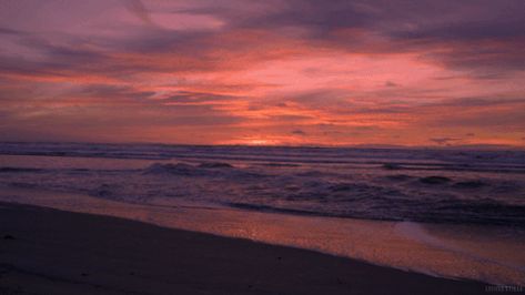 Sunset Gif, Ocean Gif, Ocean Sunset, Trik Fotografi, Beautiful Nature Wallpaper, Aesthetic Gif, Fan Fiction, Sky Aesthetic, Nature Wallpaper