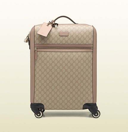 Gucci Luggage Set, Gucci Luggage, Gucci Travel Bag, Carryon Suitcase, Gucci Travel, Cute Suitcases, Travel Bag Set, Designer Luggage, Womens Luggage