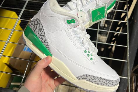 Air Jordan 3 Lucky Green CK9246-136 Release Date | Hypebeast Jordan 3 Lucky Green, Green Video, Air Jordan Outfit, Green Industry, Jordan Retro 3, Retro 3, Nike Jordan Retro, Jumpman Logo, Jordan Outfits