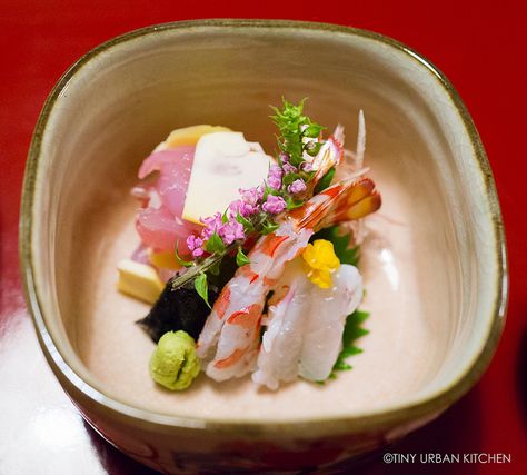 One of many courses in a 3-star Michelin kaiseki meal in Kyoto Kaiseki Ryori, Gastronomic Food, Sashimi Sushi, Modernist Cuisine, Food Innovation, Star Food, Japan Food, Food Culture, World Recipes