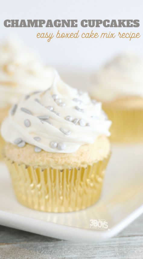 Moscato Cupcakes Box Cake Mixes, Champagne Cakes, Moscato Cupcakes, Champagne Recipes, Champagne Cake Recipe, Champagne Cupcake Recipes, Pink Champagne Cupcakes, Cuppy Cake, Cake Mix Cupcakes