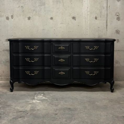 Black French Dresser, Painted French Provincial Dresser, French Dresser, Provincial Dresser, Dreamy Nursery, Thomasville Furniture, French Provincial Dresser, Design Hacks, Black Dressers