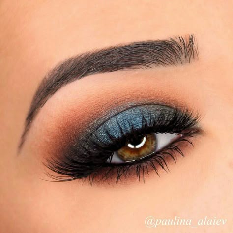 makeup ideas for blue eye | green eye | brown eyes | hazel eye | evening eye | day time eye makeup | eye shadow | cut crease | mascara | eye liner | eyelashes | eye primer | blending | highlight | pretty eye makeup | glam eye | party eye | neutral eye makeup | cat eye Makeup Paint, Eyes Hazel, Make Up Designs, Neutral Eye Makeup, Hazel Eye Makeup, Pretty Eye Makeup, Trendy Eyeshadow, Eyelash Tinting, Eye Green