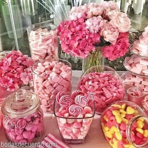 Pink Candy Buffet Birthday, Barbie Party Candy Table, Pink Candy Bar Ideas, Barbie Candy Bar Ideas, Pink Candy Table Ideas, Barbie Candy Table, Pink Candy Table, Pink Candy Bar, Baby Shower Candy Table