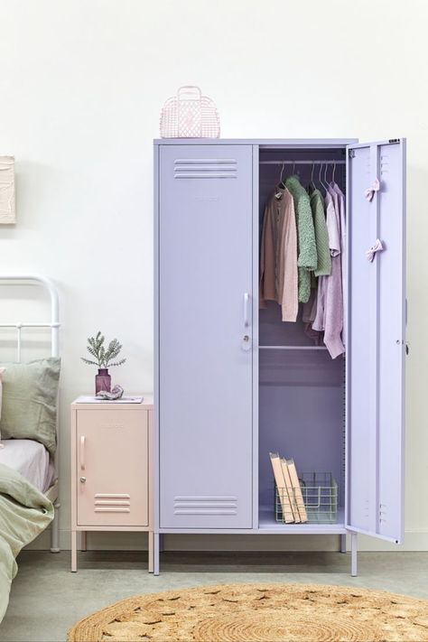 Locker Bedroom Ideas, Lockers In Bedroom, Locker For Bedroom, Locker In Room, Wardrobe Locker Design, Locker In Bedroom, Lilac Furniture, Lilac Room Decor, Lockers Bedroom