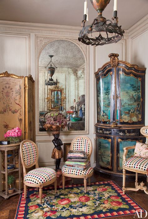 French Inspired Decor, How To Have Style, Manhattan Apartment, New York City Apartment, New York Homes, Celebrity Houses, Architectural Digest, Interior Designer, Chinoiserie