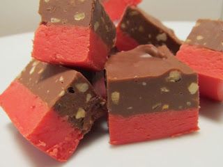 Cherry Mash Bars Recipe, Cherry Mash Recipe, Cherry Mash Candy, Cherry Mash Candy Recipe, Cherry Mash, Mash Recipe, Candy Recipe, Christmas Candy Recipes, Cherry Recipes