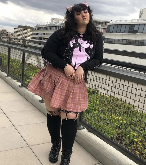 Plus Size E Girl Outfits, Plus Size Harajuku, Plus Size E Girl, Plus Size Kawaii Outfits, Plus Size Kawaii Fashion, Alternative Fashion Plus Size, Pink Alternative Fashion, Plus Size Kawaii, E Girl Outfits