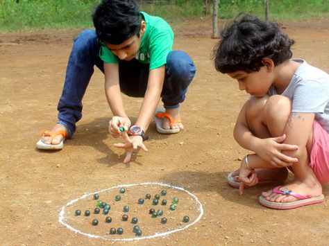 1 Nostalgia 2000s Indian, Indian Nostalgia, Indian Childhood, 90s Childhood Nostalgia, Indian Games, Village Games, India For Kids, Indians Game, Earth Photography