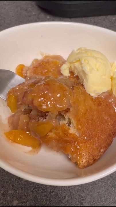 Homemade Peach Cobbler #peachcobbler #homemadepeachcobbler #dessert #... | peach cobbler recipes | TikTok Old Fashioned Banana Pudding, Homemade Peach Cobbler, Easy Peach Cobbler, Favorite Chili Recipe, Peach Cobbler Recipe, Canned Peaches, Mexican Food Recipes Easy, Cobbler Recipes, Pound Cake Recipes