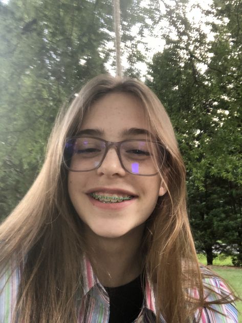 Braces And Glasses Aesthetic, Rainbow Braces, Braces And Glasses, Cute Girls With Braces, Cute Braces Colors, Braces Girls, Cute Braces, Brace Face, Teeth Braces