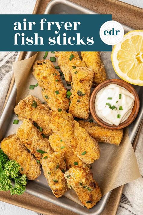 Fish Stick Recipes, Fish Sticks In Air Fryer, Crispy Air Fryer Fish, Air Fryer Fish Sticks, Homemade Fish Sticks, Air Fryer Fish Recipes, Best Easy Dinner Recipes, How To Make Fish, Air Fryer Fish