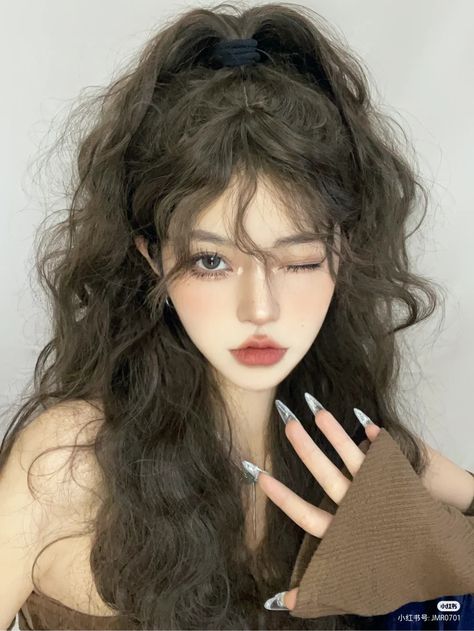 Douyin Hairstyles Aesthetic, Kawaii Long Hairstyles, Hairstyles Cottagecore, Cute Kawaii Hairstyles, Douyin Hair, Cottagecore Hairstyles, Curly Asian Hair, Kawaii Hairstyles, Hair Reference