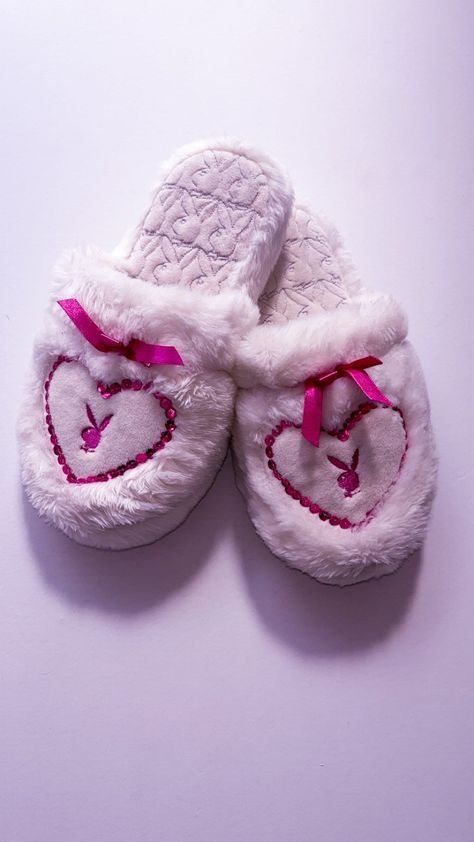 Playboy Slippers, White Slippers, Rabbit Head, Funky Shoes, Over Size, Pink Accents, Pink Sequin, Pretty Shoes, Dream Shoes