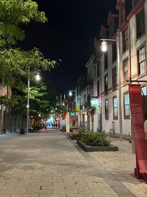 Chinatown, Montreal, College Life, Concordia University, Student, Late nights, Walks, Streets, City Life Concordia University Montreal, University Vibes, Concordia University, University Student, College Life, City Life, Montreal, Night Life, Places To Go