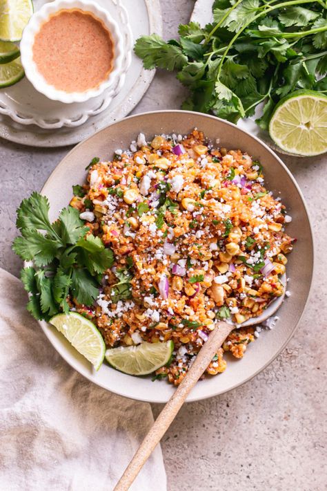 Dairy-Free Mexican Street Corn Quinoa Salad Corn Quinoa Salad, Corn Quinoa, Dairy Free Dressing, Picnic Side Dishes, Mexican Street Corn Salad, Salad Healthy, Quinoa Salad Recipes, Mexican Street Corn, Protein Meals