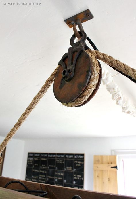 Diy Island Light Fixture, Diy Wood Beam Light Fixture, Diy Boho Lighting, Diy Farmhouse Light Fixtures, Light Above Kitchen Sink, Diy Hanging Light Fixtures, Industrial Bathroom Ideas, Cottage Light Fixtures, Diy Hanging Light