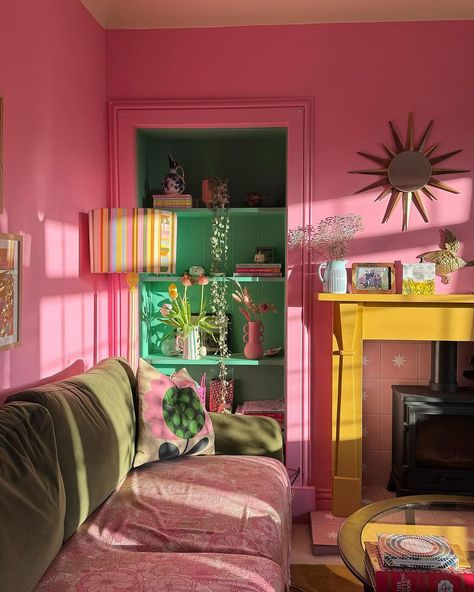 Pink Retro Room, Places Aesthetic, Colourful Home, Comfy Living Room, Welcome To My House, Pink Living Room, Cottage Living Rooms, Yellow Interior, Wood Burner